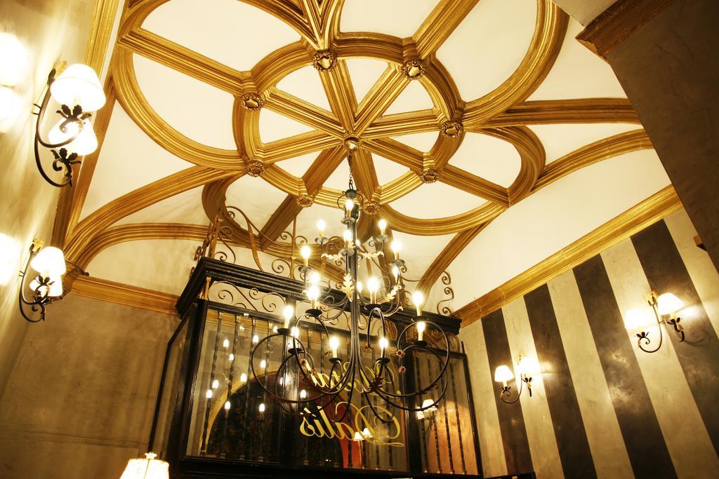 סביליה Hostal Dalis מראה חיצוני תמונה